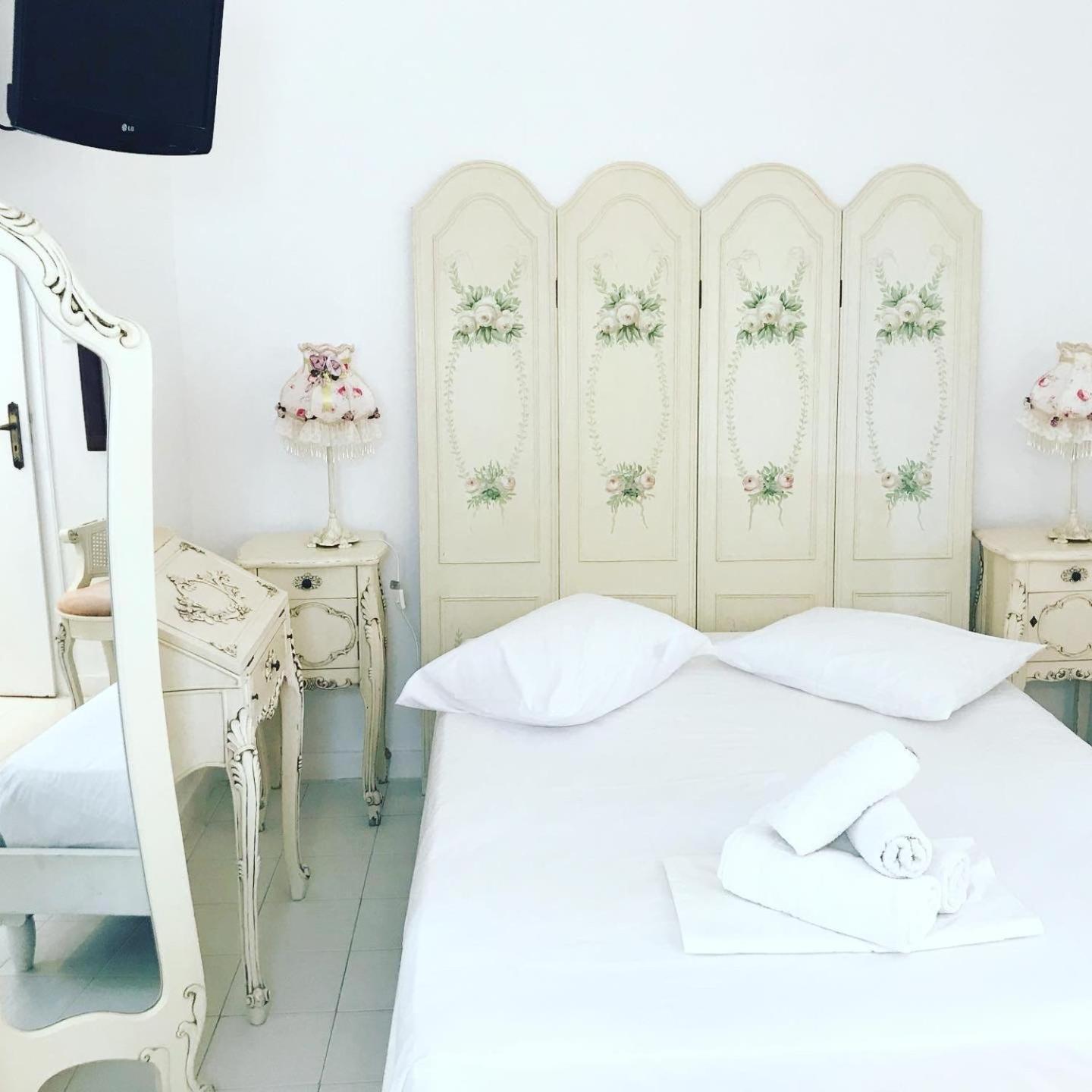 Albatross Otel Livadi  Oda fotoğraf