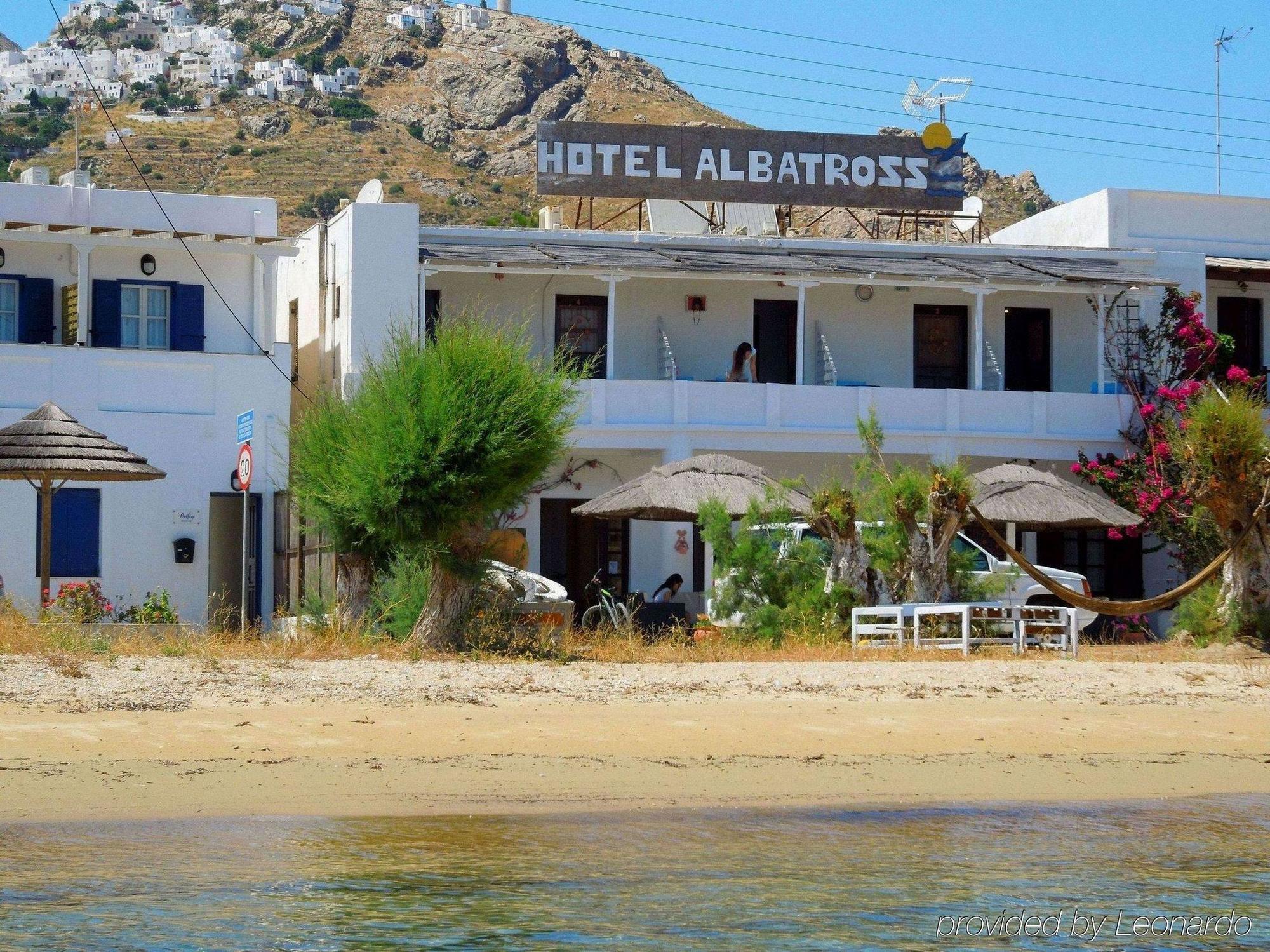 Albatross Otel Livadi  Dış mekan fotoğraf