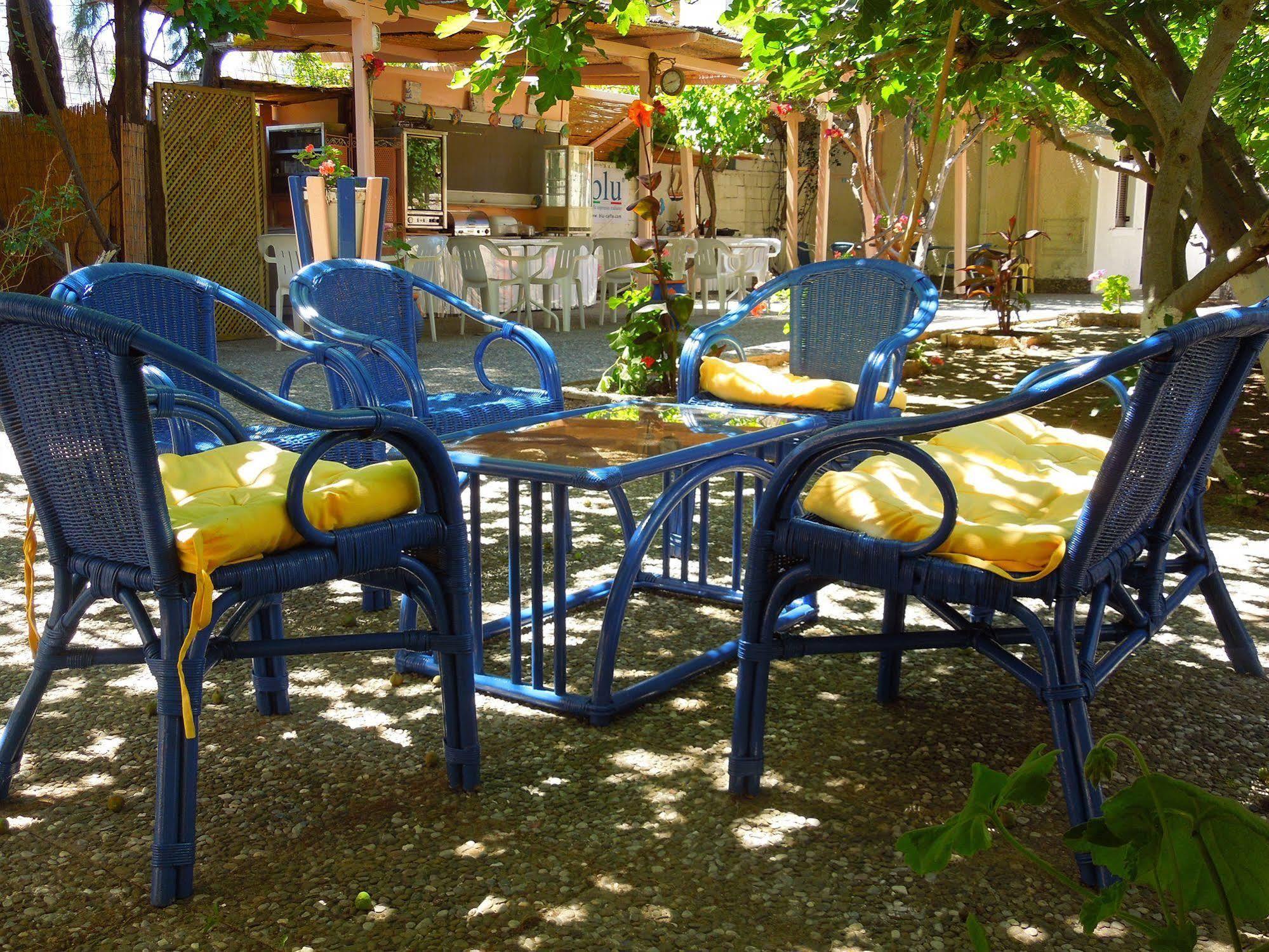 Albatross Otel Livadi  Dış mekan fotoğraf