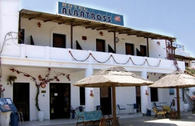 Albatross Otel Livadi  Dış mekan fotoğraf