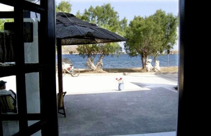 Albatross Otel Livadi  Dış mekan fotoğraf